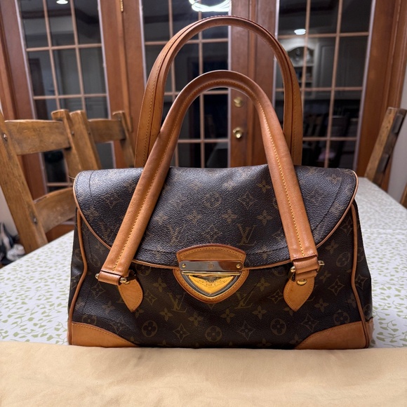 Louis Vuitton Monogram Beverly GM shoulder bag - Picture 1 of 13